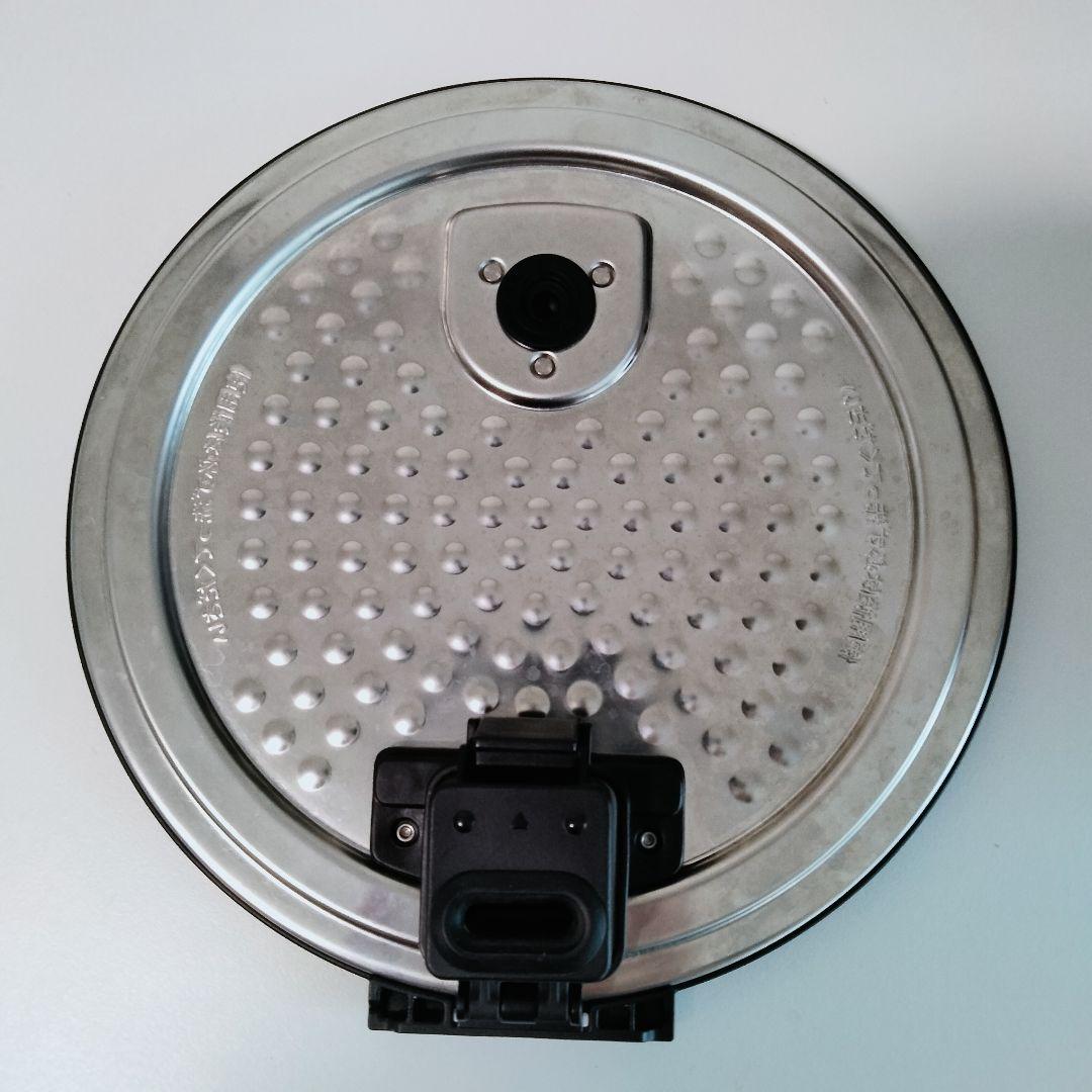 【新モデル】BALMUDA バルミューダ　炊飯器 　黒 K08A-BK　　757