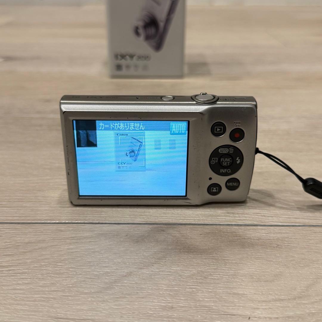 【箱付き】Canon IXY 200 デジタルカメラ　キャノン