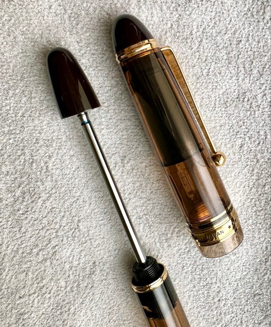 パイロット カスタム823 中字M ブラウン