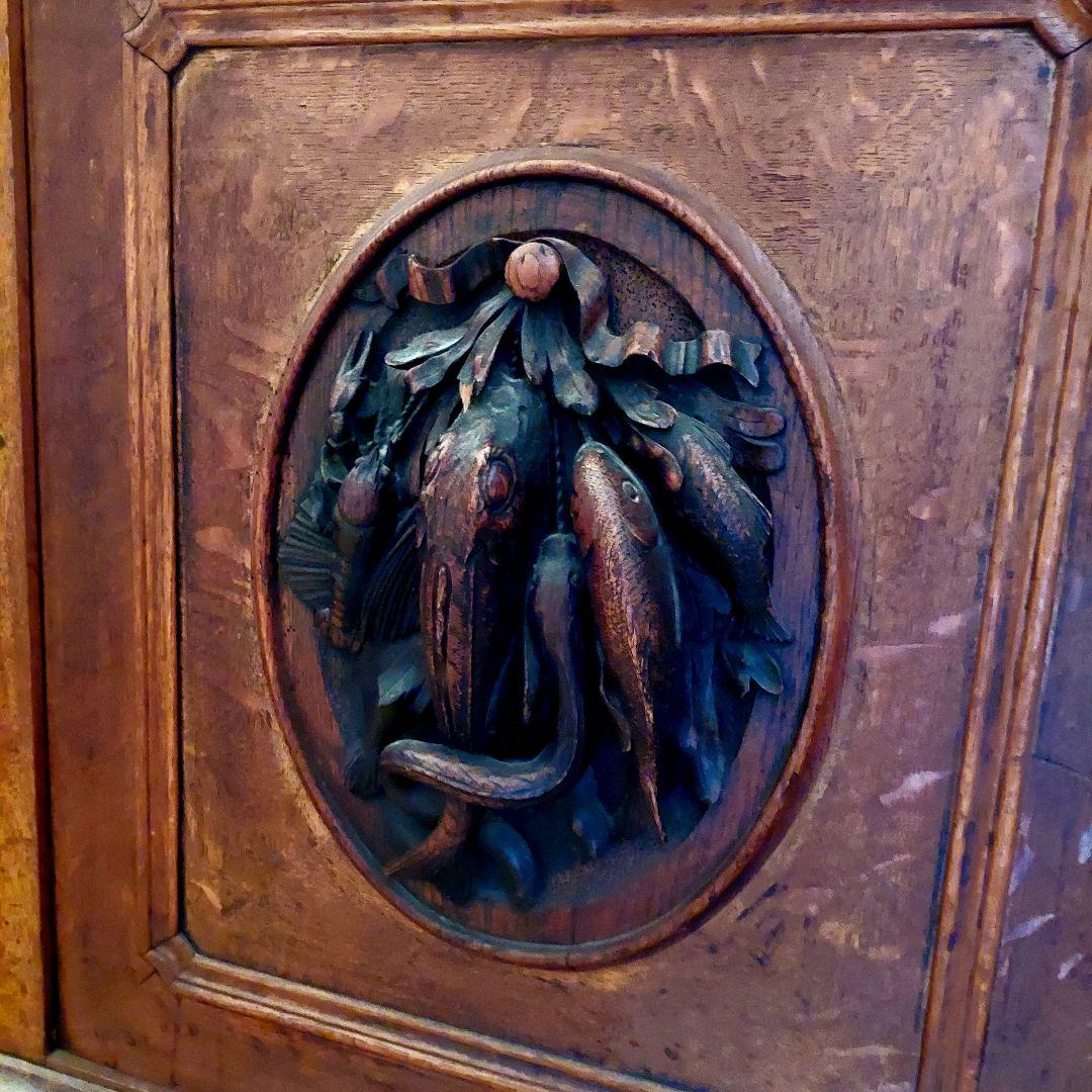 家具 アンティーク ヴィンテージ フランス カップボード 棚 動物ワイルド 高級