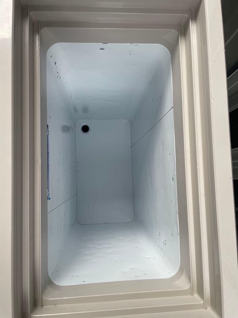 サンデン　冷凍ストッカー　４６L　フリーザー　厨房　店舗　PF-057XF