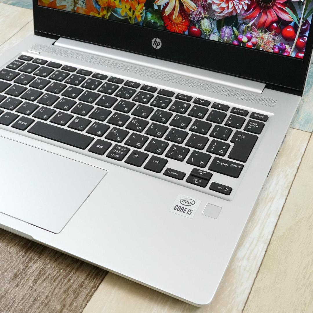メモリ増設済✨極美品✨第１０世代コアｉ５搭載モバイル✨超高速ＳＳＤ＆大容量メモリ