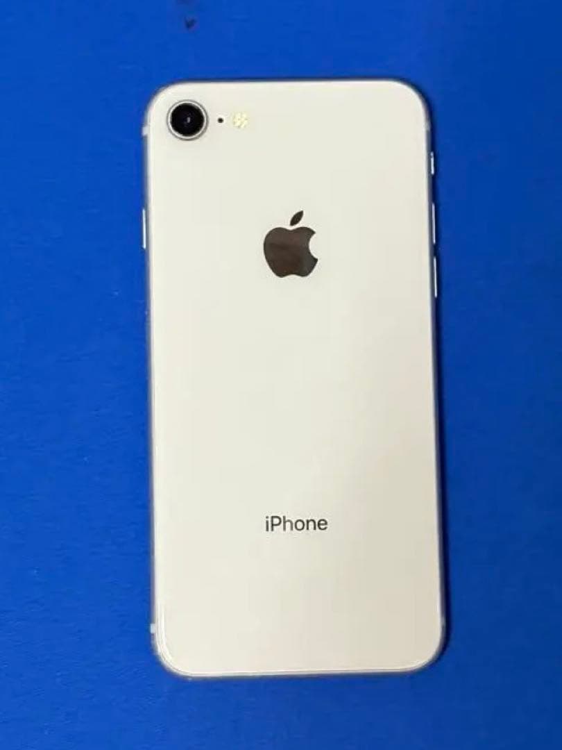 iPhone 8 本体