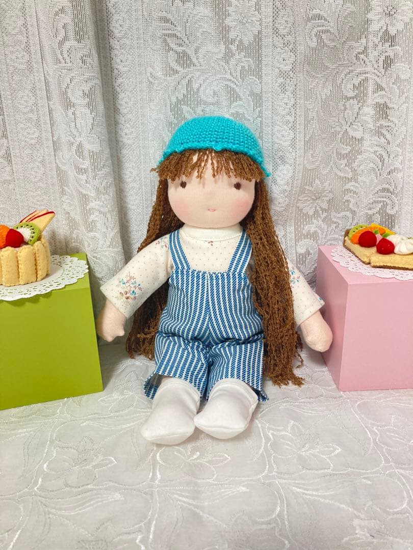 ウォルドルフ人形30㎝と着替えセット