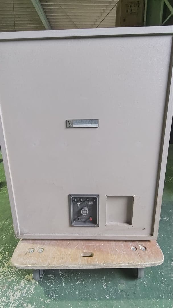 JBL MODEL 4320 ①