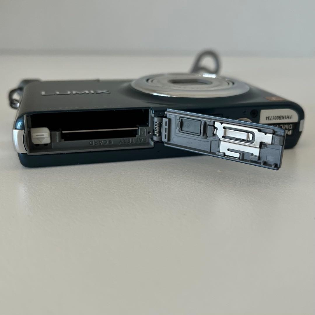 ★美品★ パナソニック デジタルカメラ LUMIX FX77 ブルー DMC