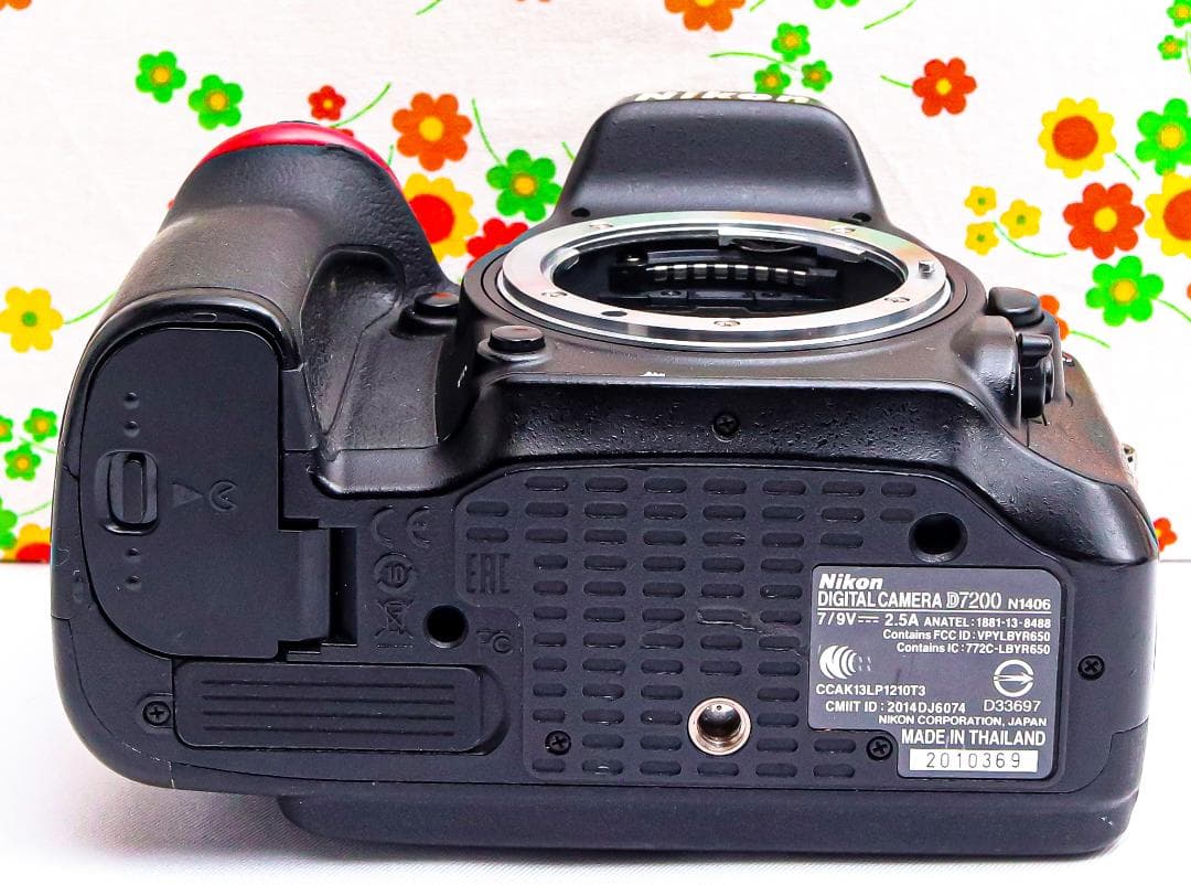 ニコン Nikon D7200☆高性能連射！高画質☆ダブルレンズ☆WI-FI搭載