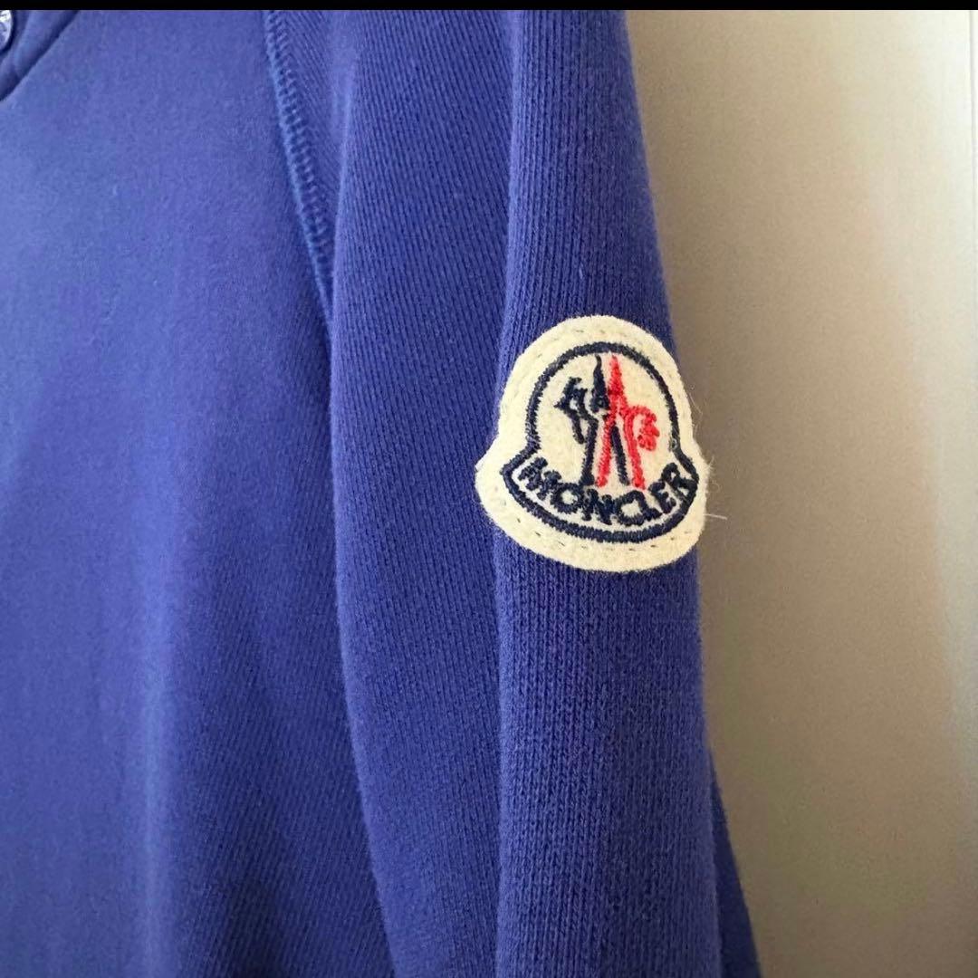 ままと様『MONCLER モンクレール』フード付き　パーカー　スウェット　ダウン