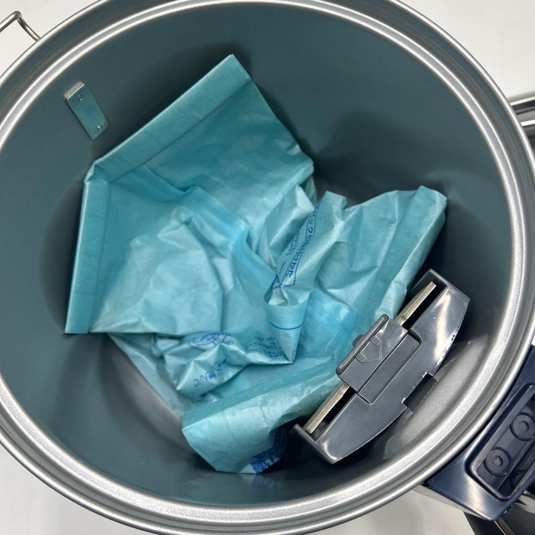 5658【程度良好】パナソニックMC-G3000P 業務用掃除機 380W