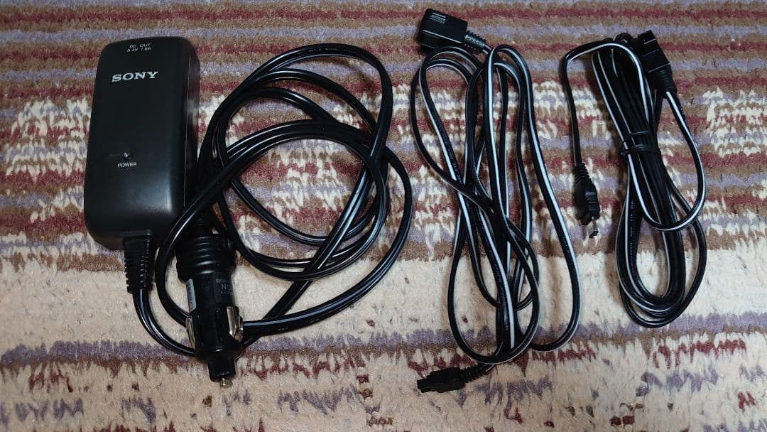【廃盤品・希少】 SONY DCC-L50B ハンディカム用カー電源アダプター
