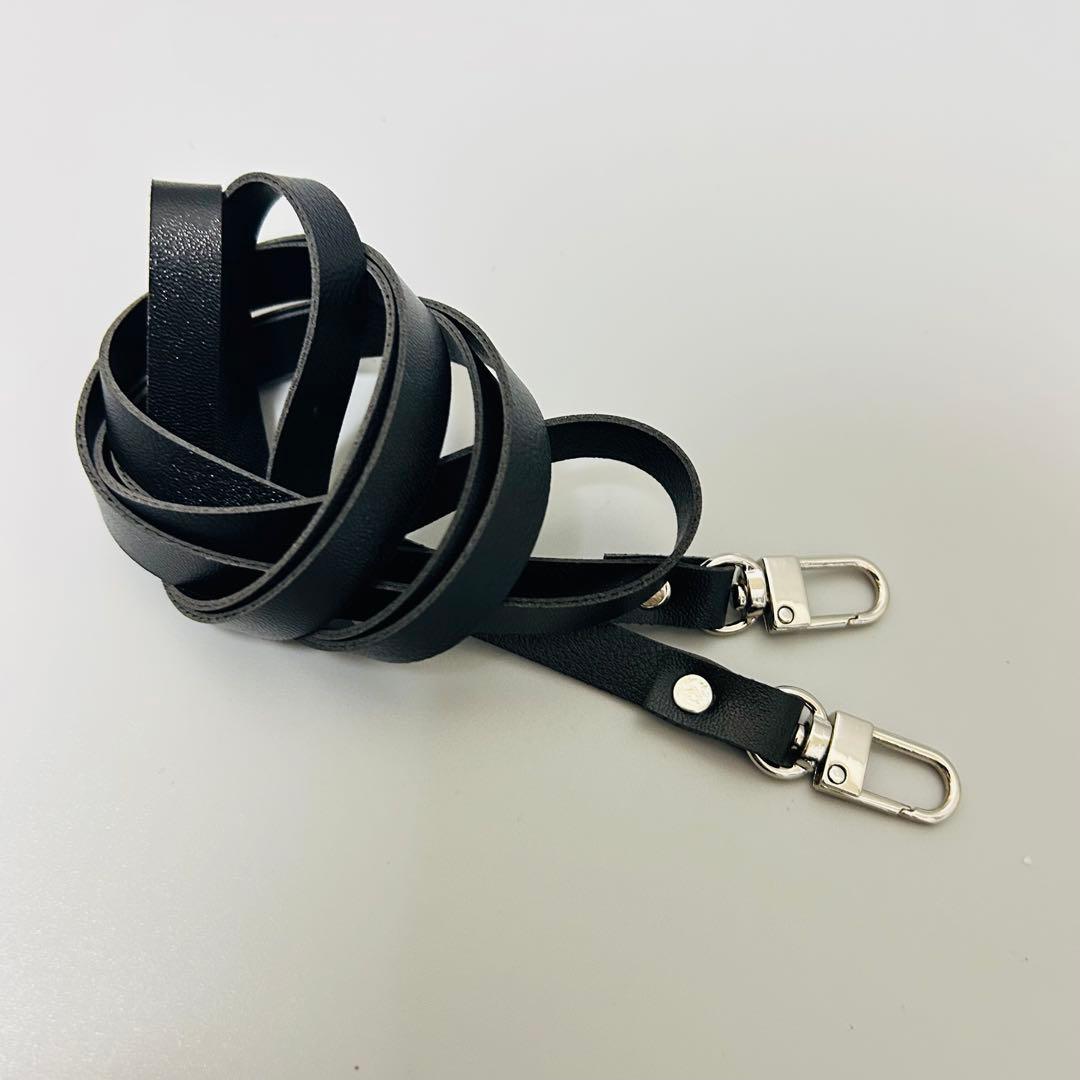 Ferragamoフェラガモ ガンチーニ レザー　ショルダーバッグクラッチバッグ