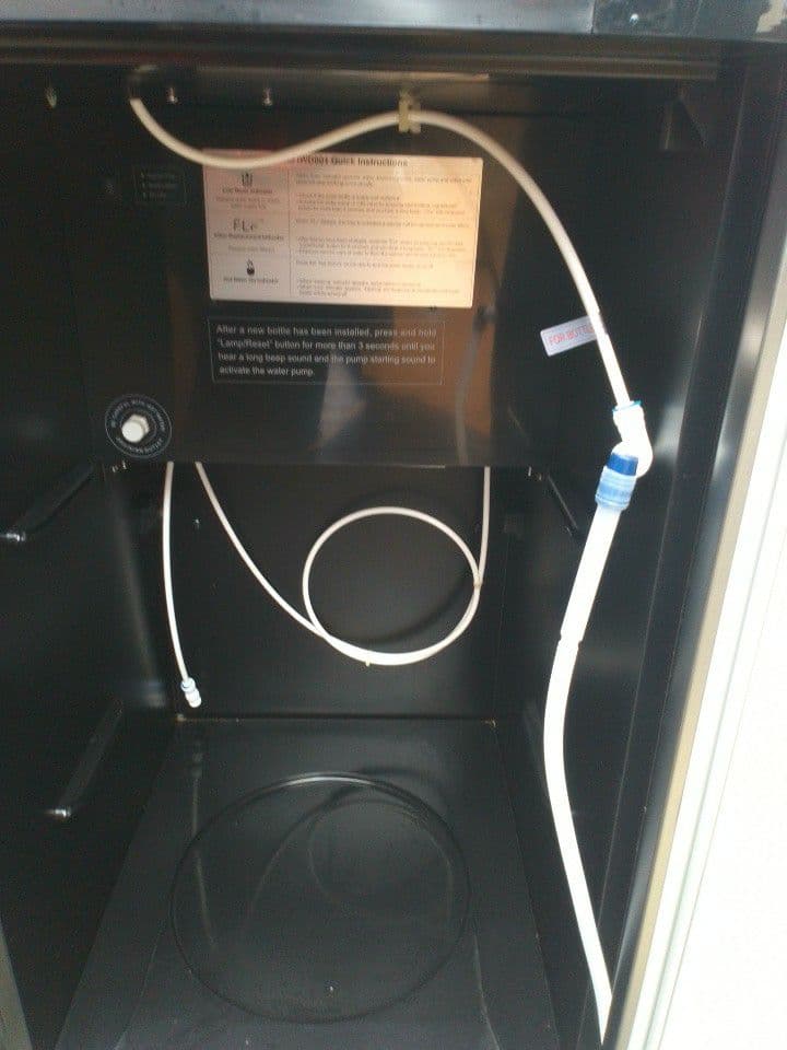 ウォーターサーバー CMFIWD001 通電OK