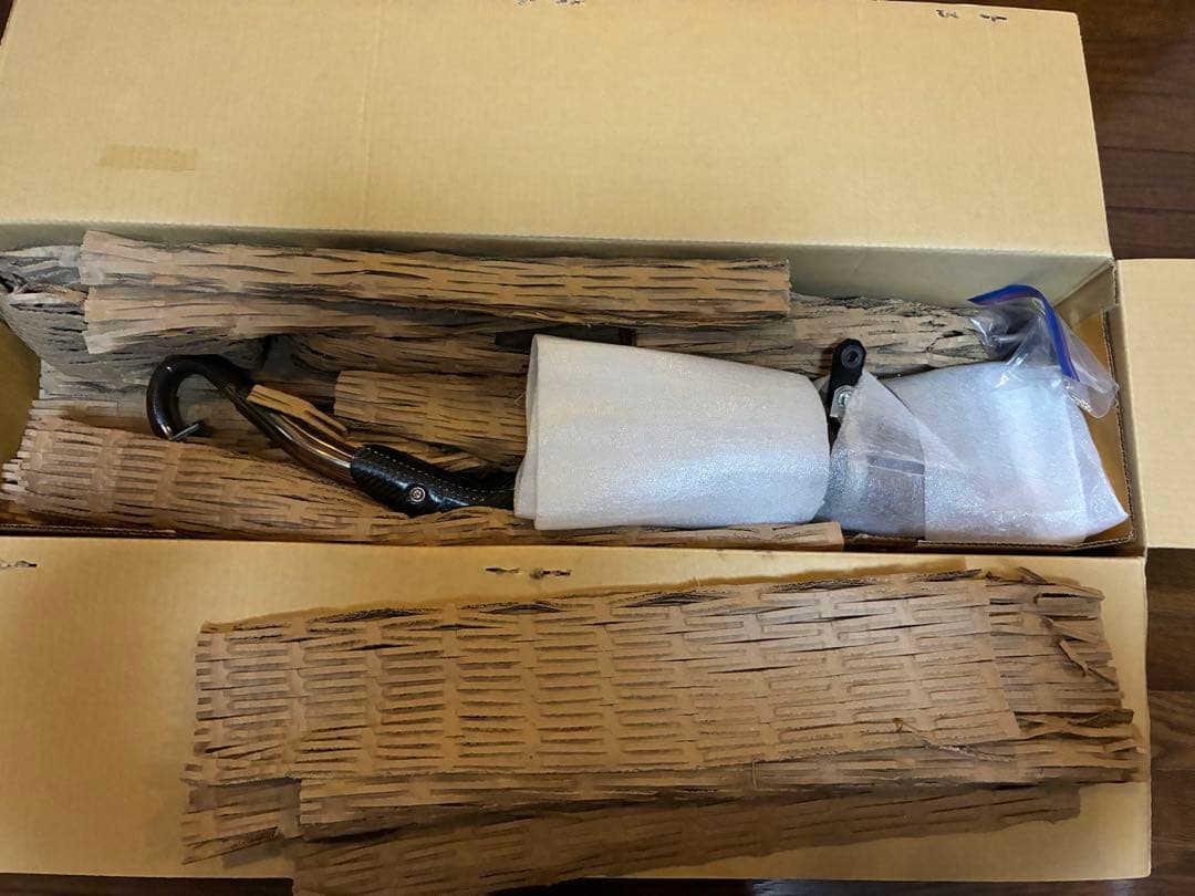 Realizeマフラー　CT125ハンターカブ