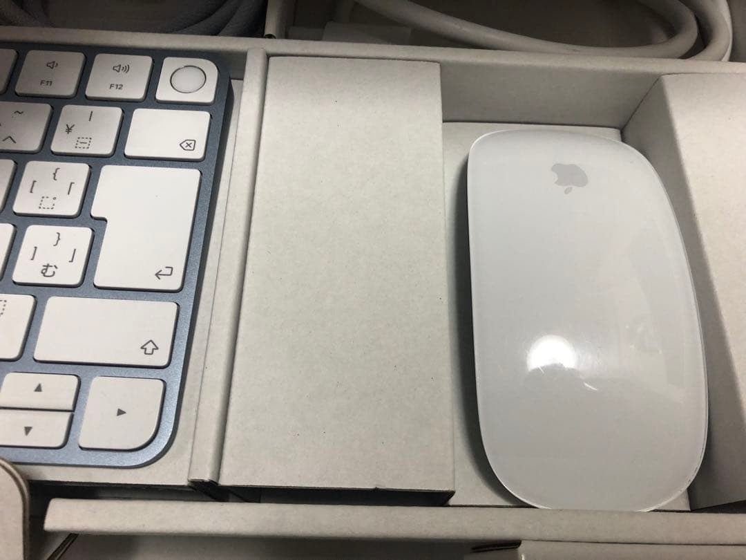 展示品　APPLE iMac 24インチ Retina4.5K MQRQ3J/A