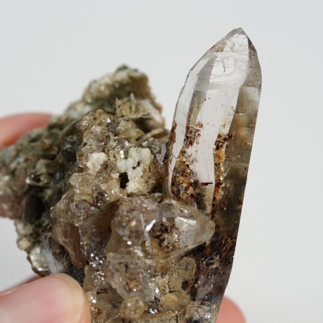 【内包模様が綺麗】バイオタイトinクォーツ 64×34×53mm