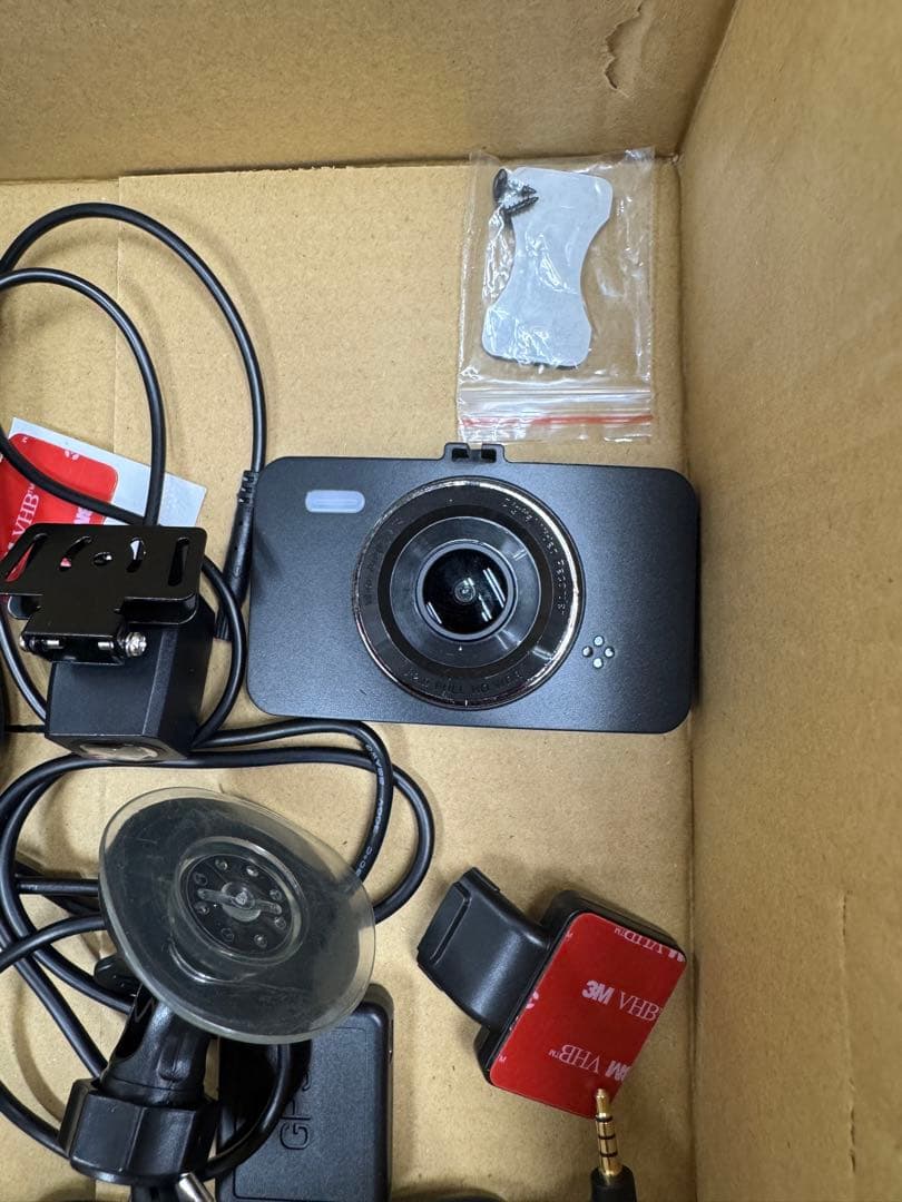 VIDAS ドライブレコーダー 本体とアクセサリー