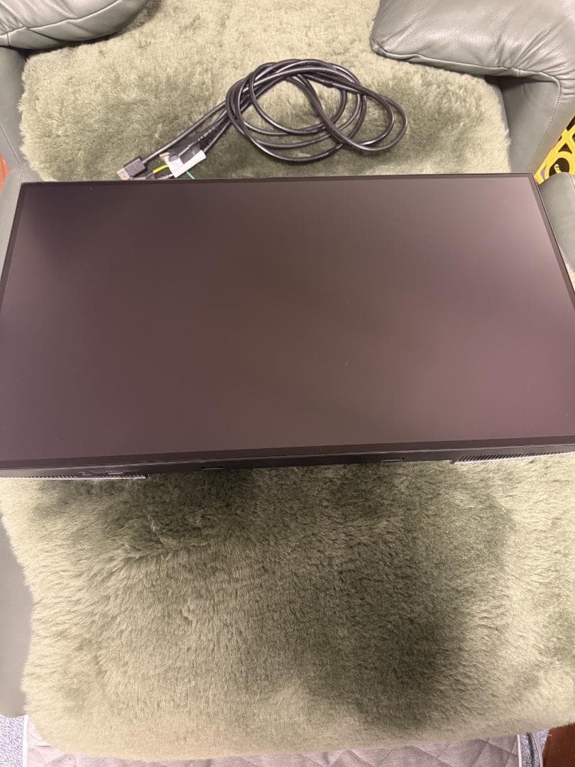 Dell 27インチ モニター　U2723QE