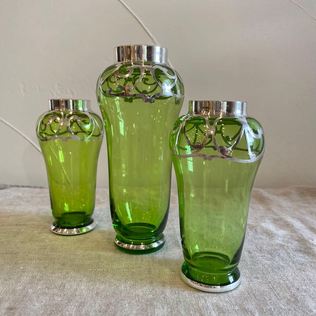 シルバーオーバーレイ　色ガラス　花瓶 アールヌーボー　フラワーベース　花器