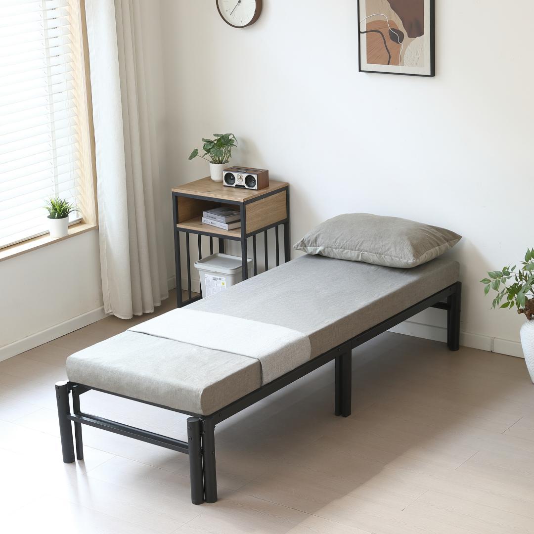 伸縮式ベッドフレーム　幅76~137cm伸縮可能　２WAY　おしゃれ　BLACK