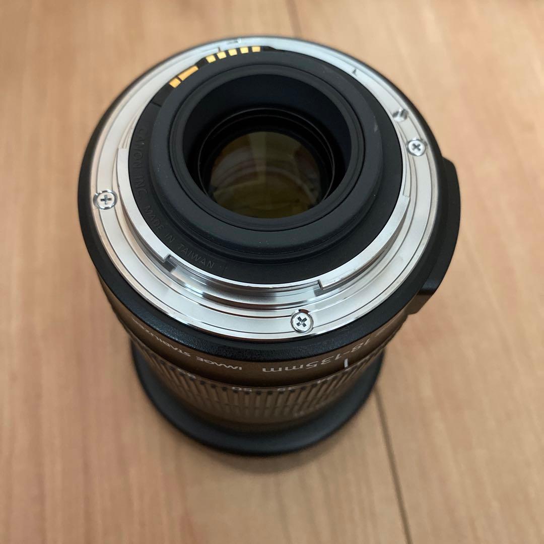 Canon EF-S 18-135mm ズームレンズ レンズフード付き