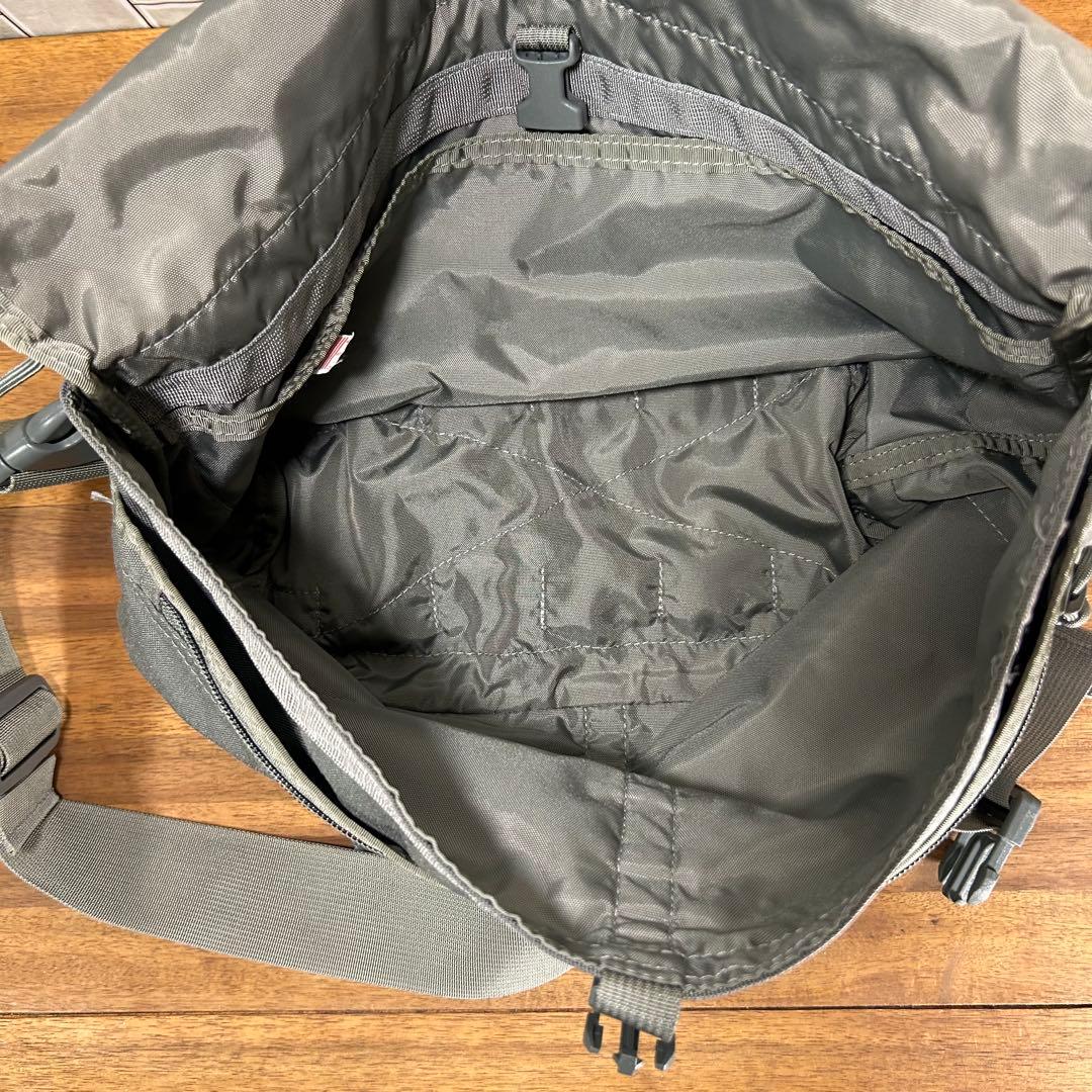 BRIEFINGブリーフィング USA製 メッセンジャーバッグ ショルダーバッグ