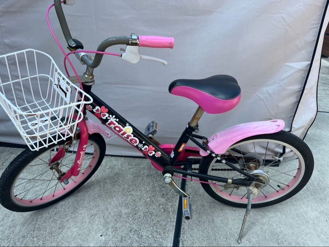 女の子自転車　16インチ　raise 子供用自転車 黒とピンク