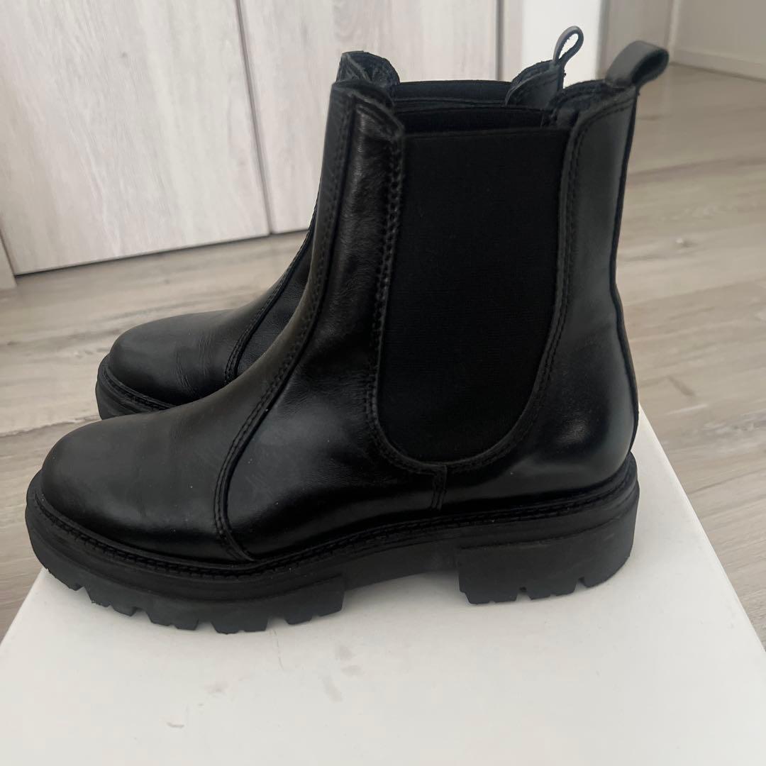 ENESSサイドゴアブーツ 37 イタリア製　ブラック