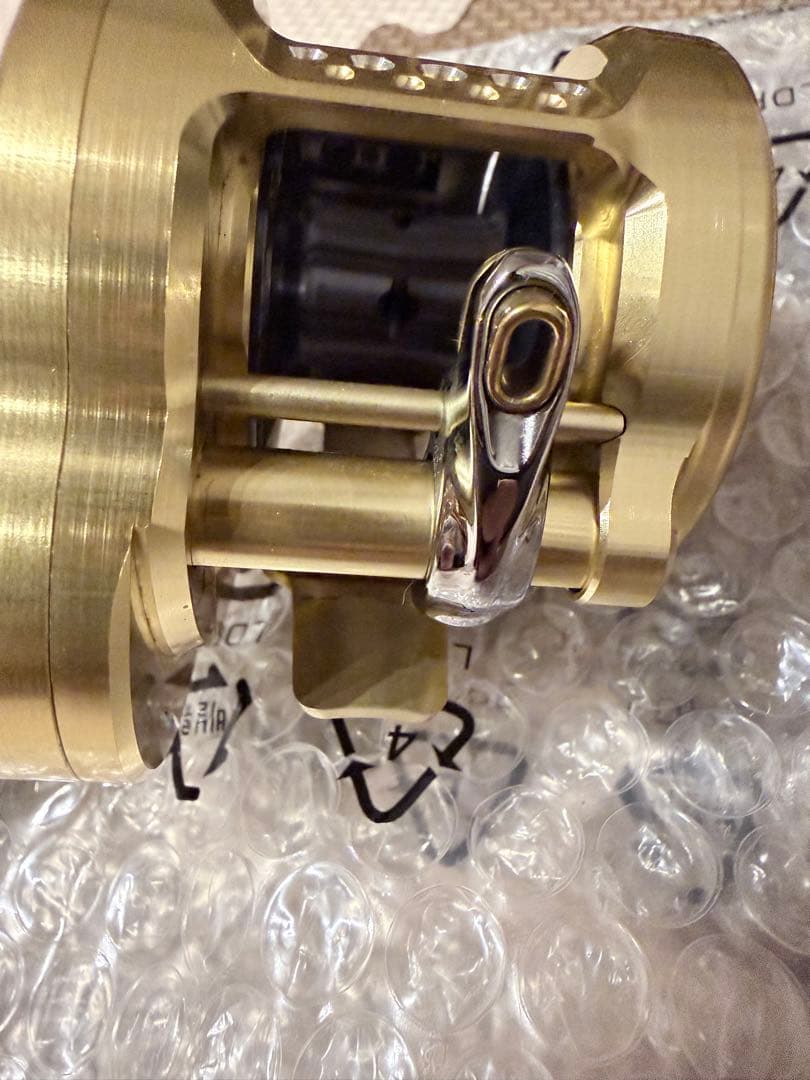 シマノ　カルカッタコンクエスト200XG