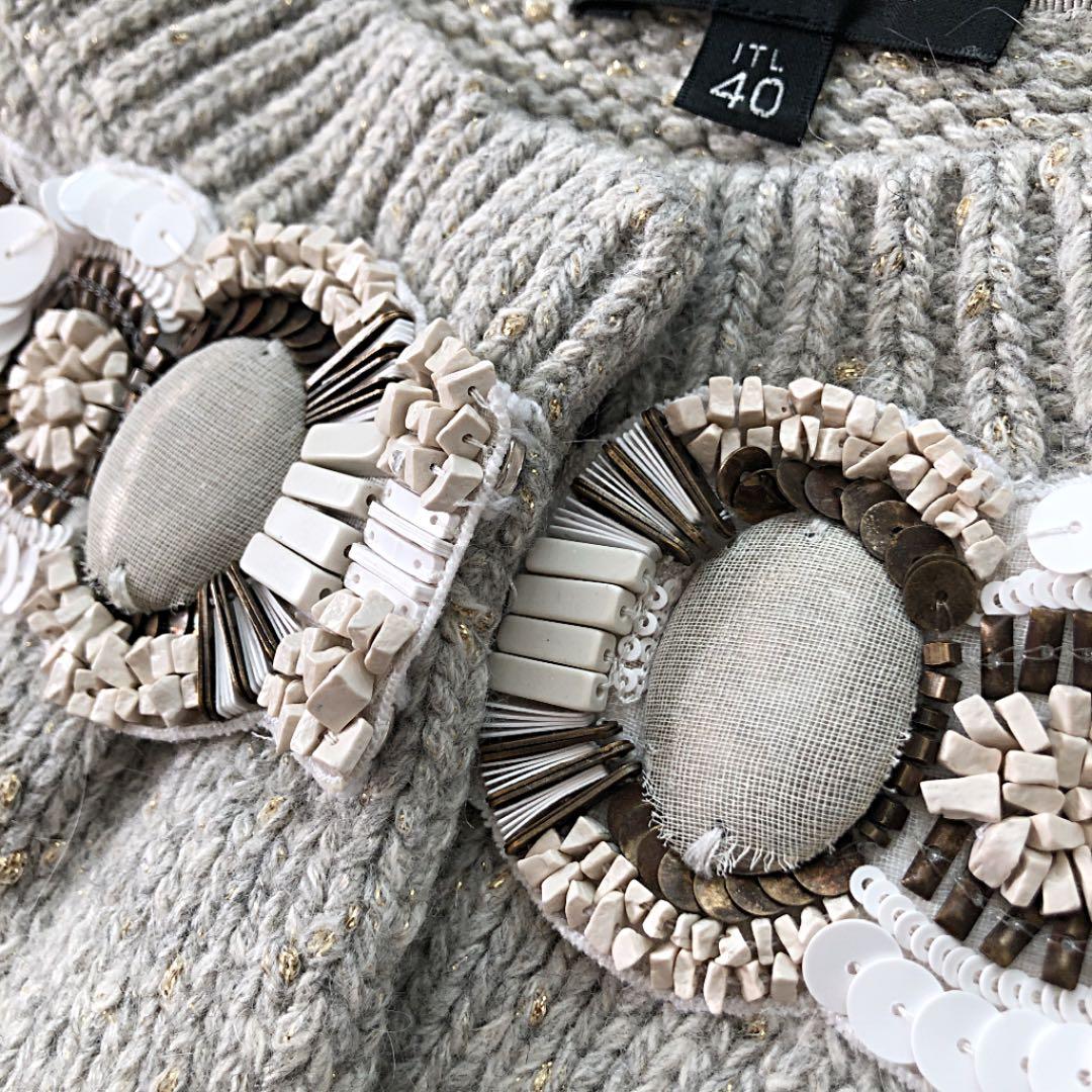 【エポカ EPOCA】ビジュー使いが素敵なカーディガンニット　ふんわり グレー