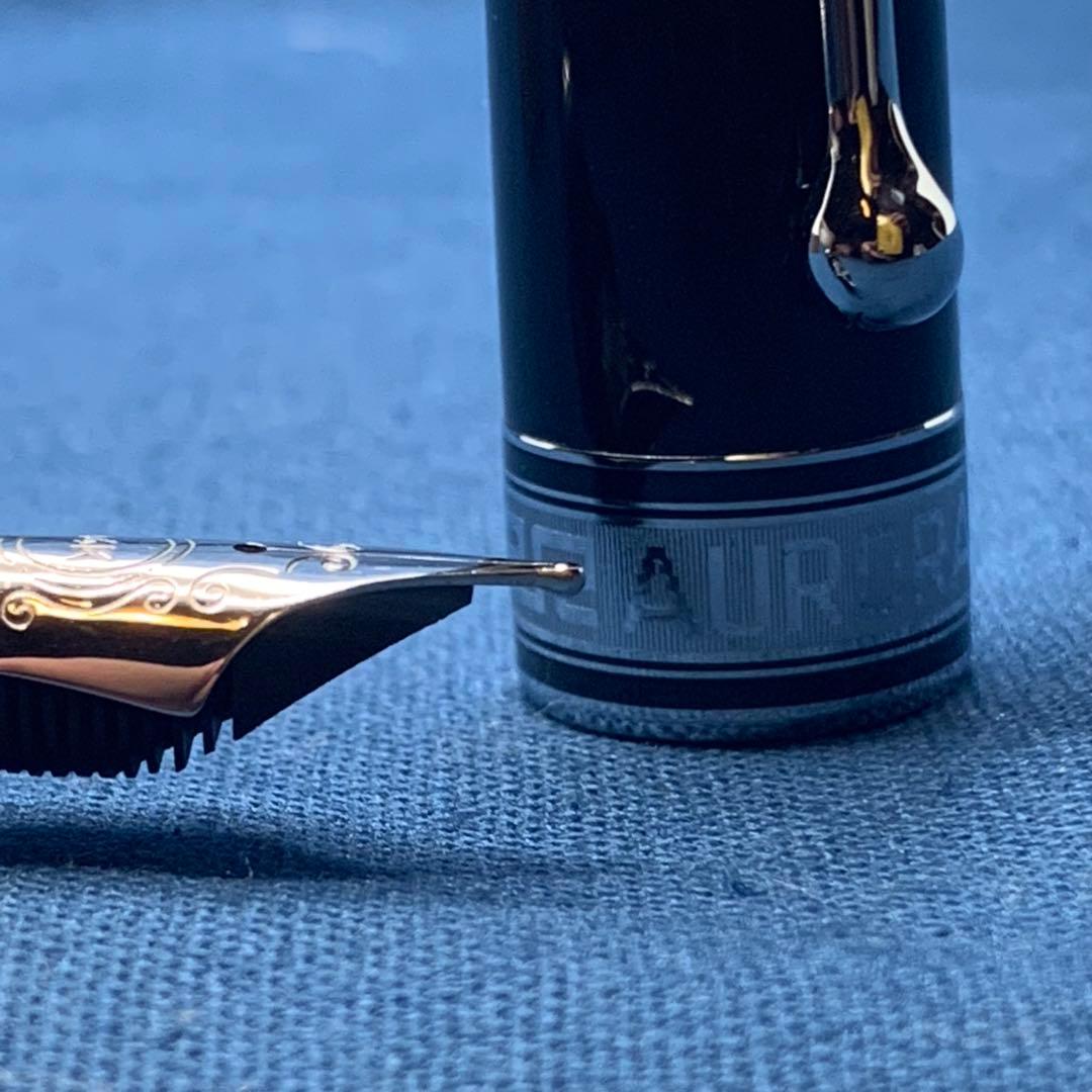 【良品】アウロラ　オプティマ　ネロ　万年筆 14K B CT