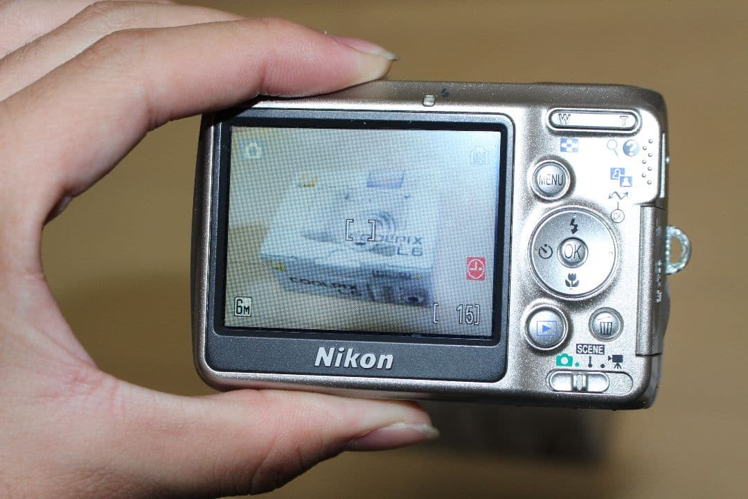 【激レア】Nikon ニコン COOLPIX L6 箱付き・電池・SD付属