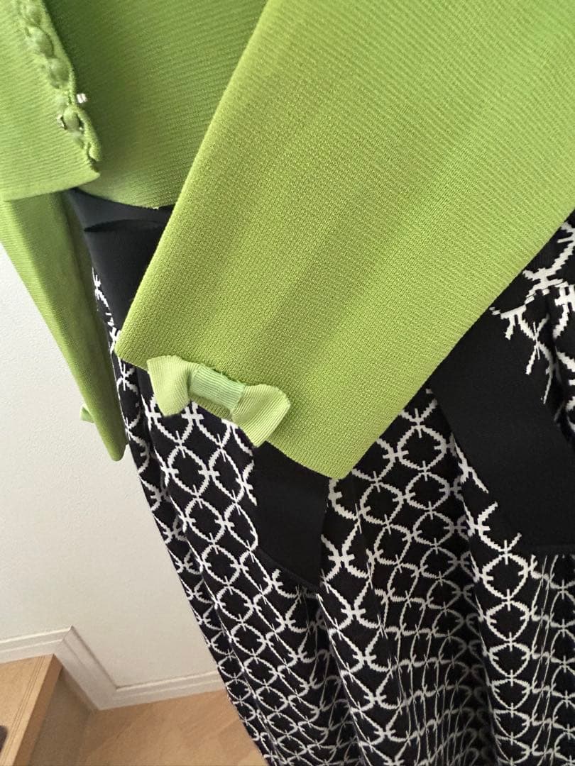 スーパービューティー　42 ワンピース　➕　カーディガン　セット　L