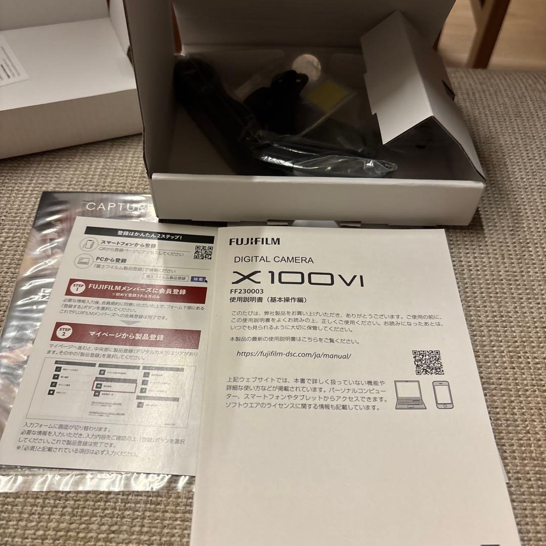 Fujifilm X100VI ブラック オマケたくさん！