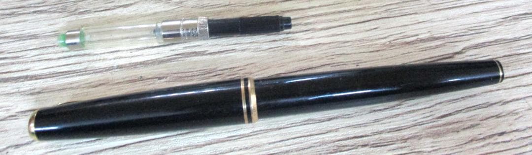 モンブラン 万年筆 ペン先14K MONTBLANC インク付き