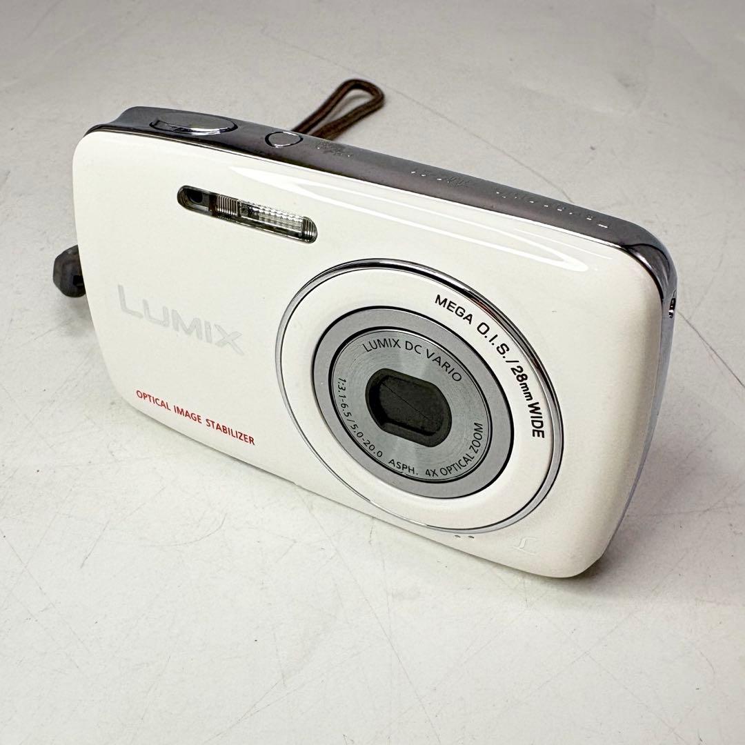 【美品】 パナソニック コンパクトデジタルカメラLUMIX DMC-S1