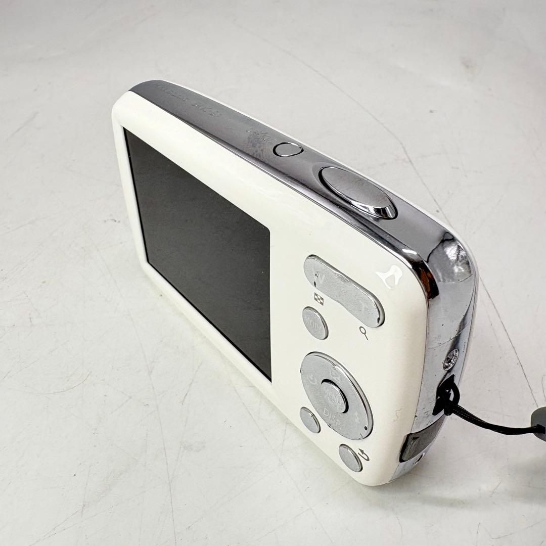 【美品】 パナソニック コンパクトデジタルカメラLUMIX DMC-S1