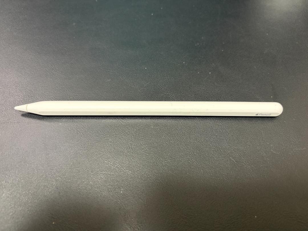 Apple iPad シルバー M1 512MB + 純正Magic KB