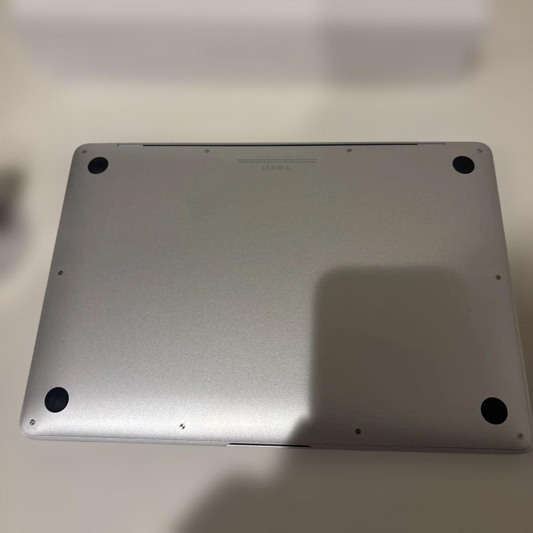 MacBook air M1 2020 ジャンク品　OS起動せず