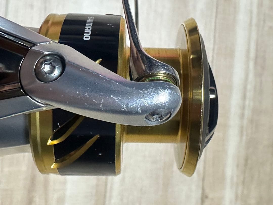 ピ*雪様 【訳あり】18ストラディックSW5000XG 4000番替えスプール付