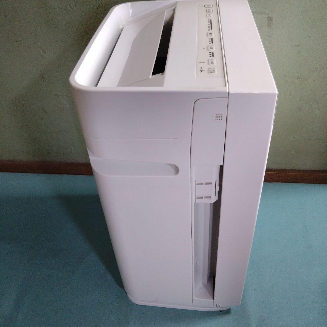 ダイキン　加湿空気清浄機　MCK70XBK-W