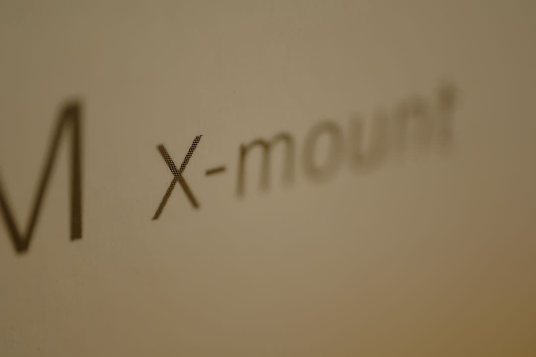 マクロ Zeiss Touit 2.8/50M 単焦点レンズ（Xマウント）