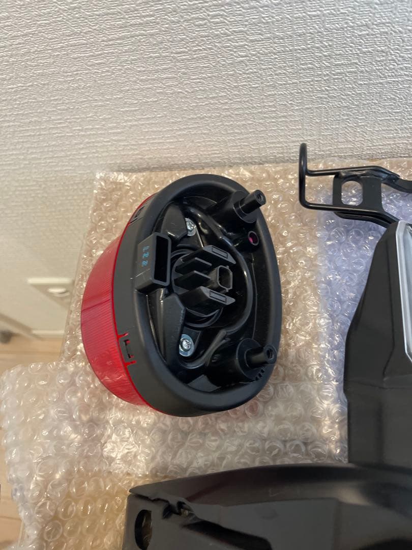 新車外し　z900rs テールランプ　ウィンカー　リレー　ハンドル