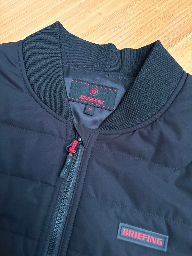 ブリーフィング　ゴルフ　中綿ジャケット　Mサイズ　BRG カラー　ブラック