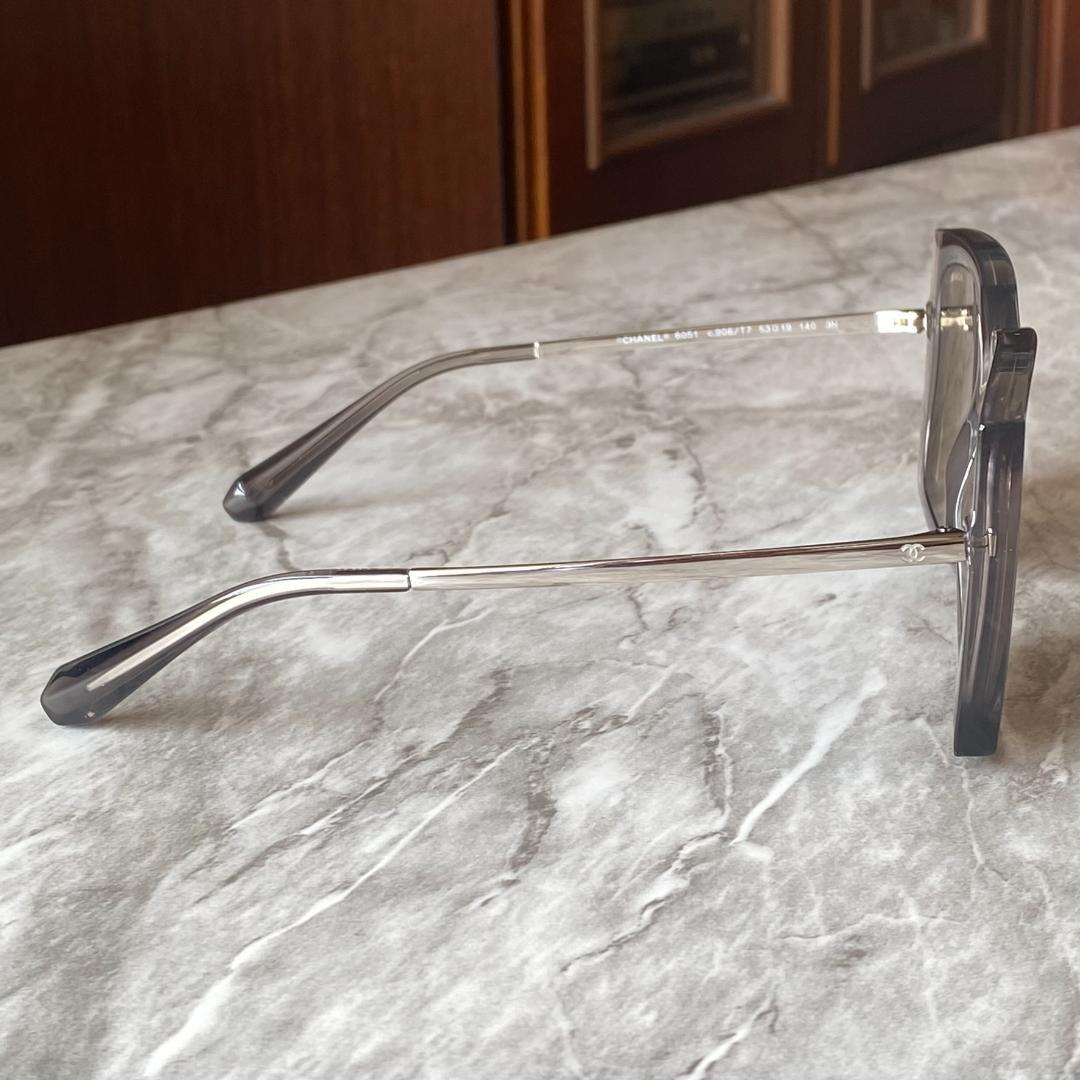 1305【新品 CHANEL】シャネル サングラスガブリエル 香水 スクエア