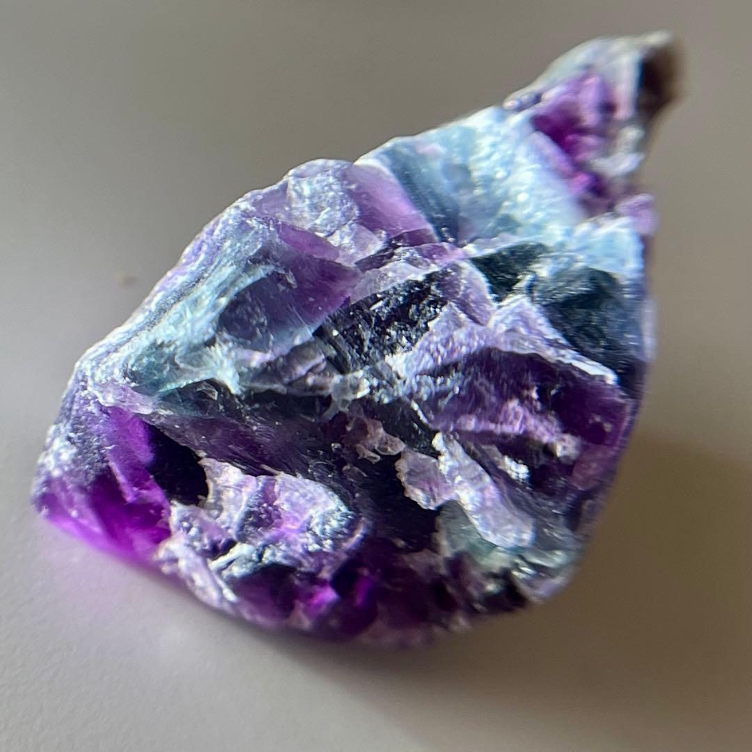 バイカラー フローライト 115.7ct 原石 パープル ブルー 鉱物 天然石