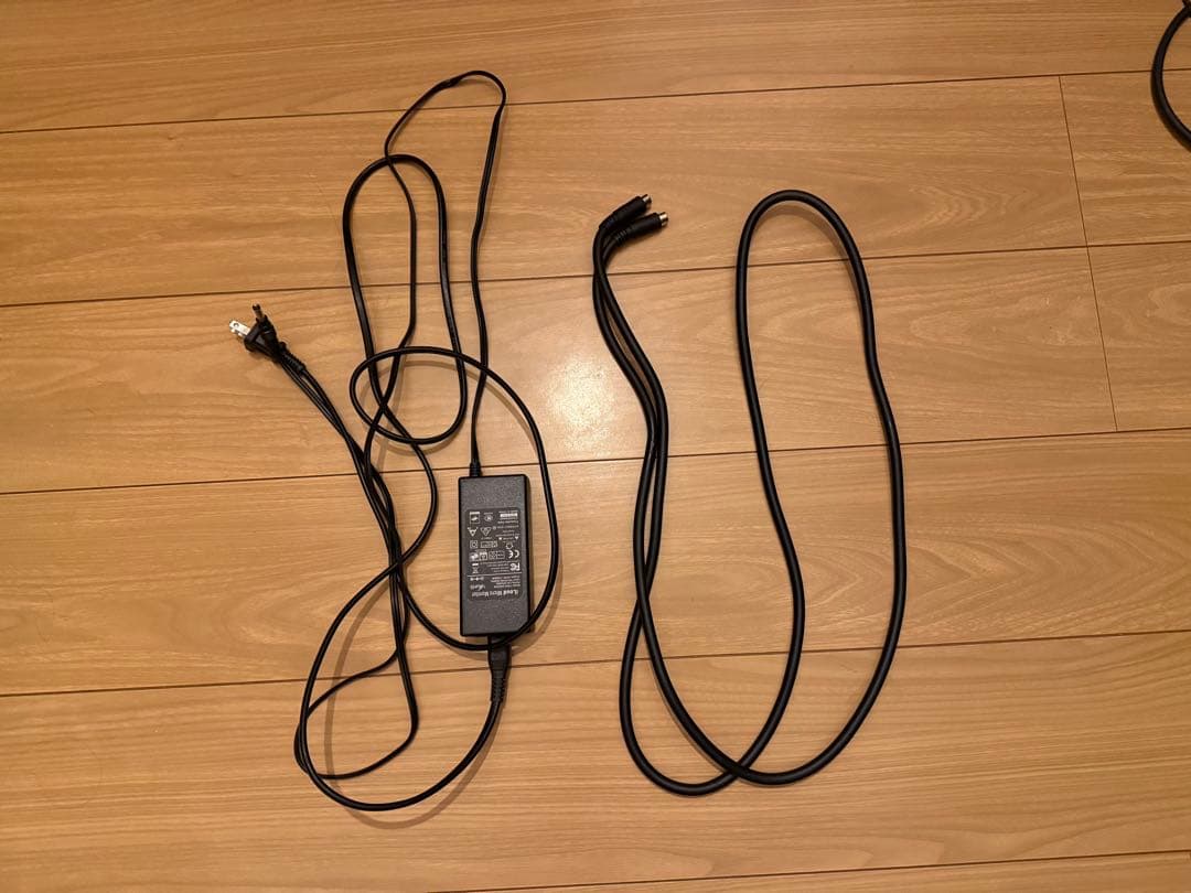 iLoud Micro Monitor 使用2〜3回 動作確認済み 箱破れあり