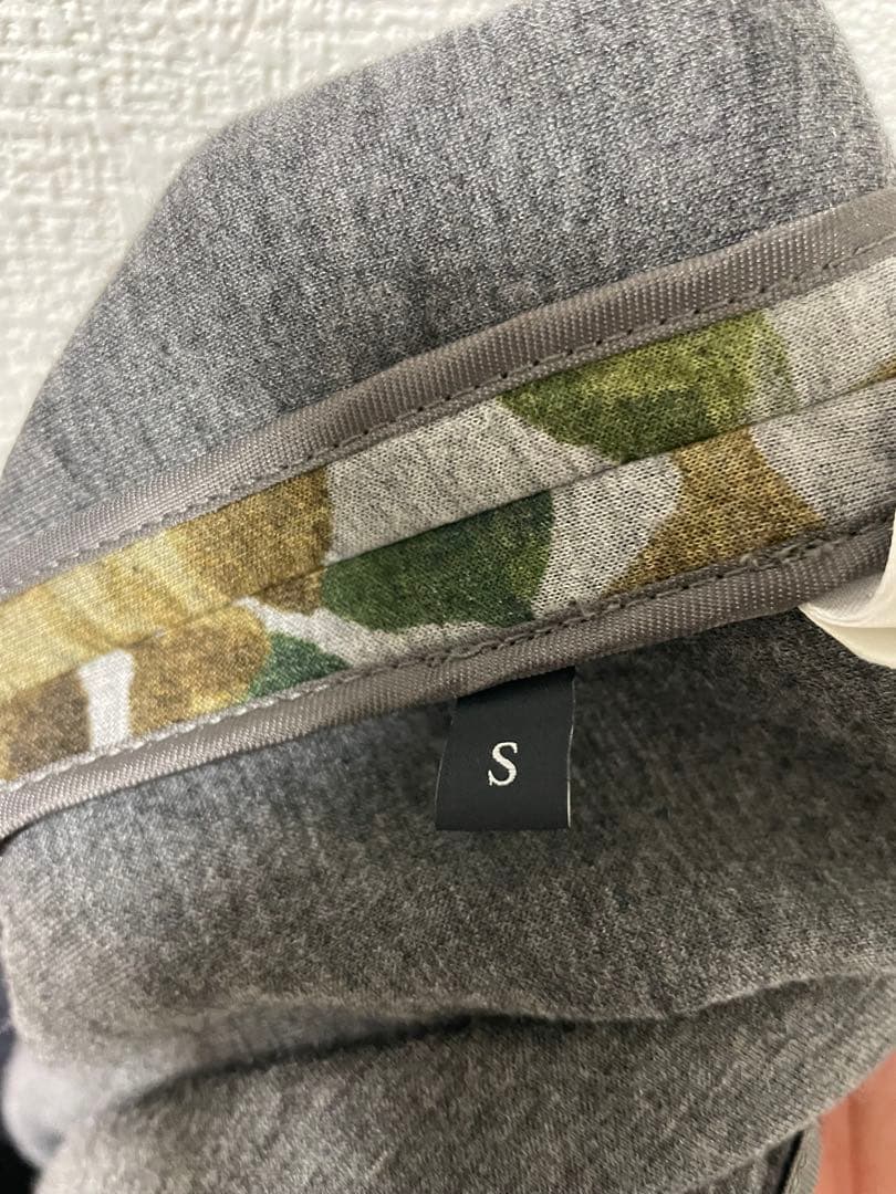 GUCCI フローラ　トレーナー