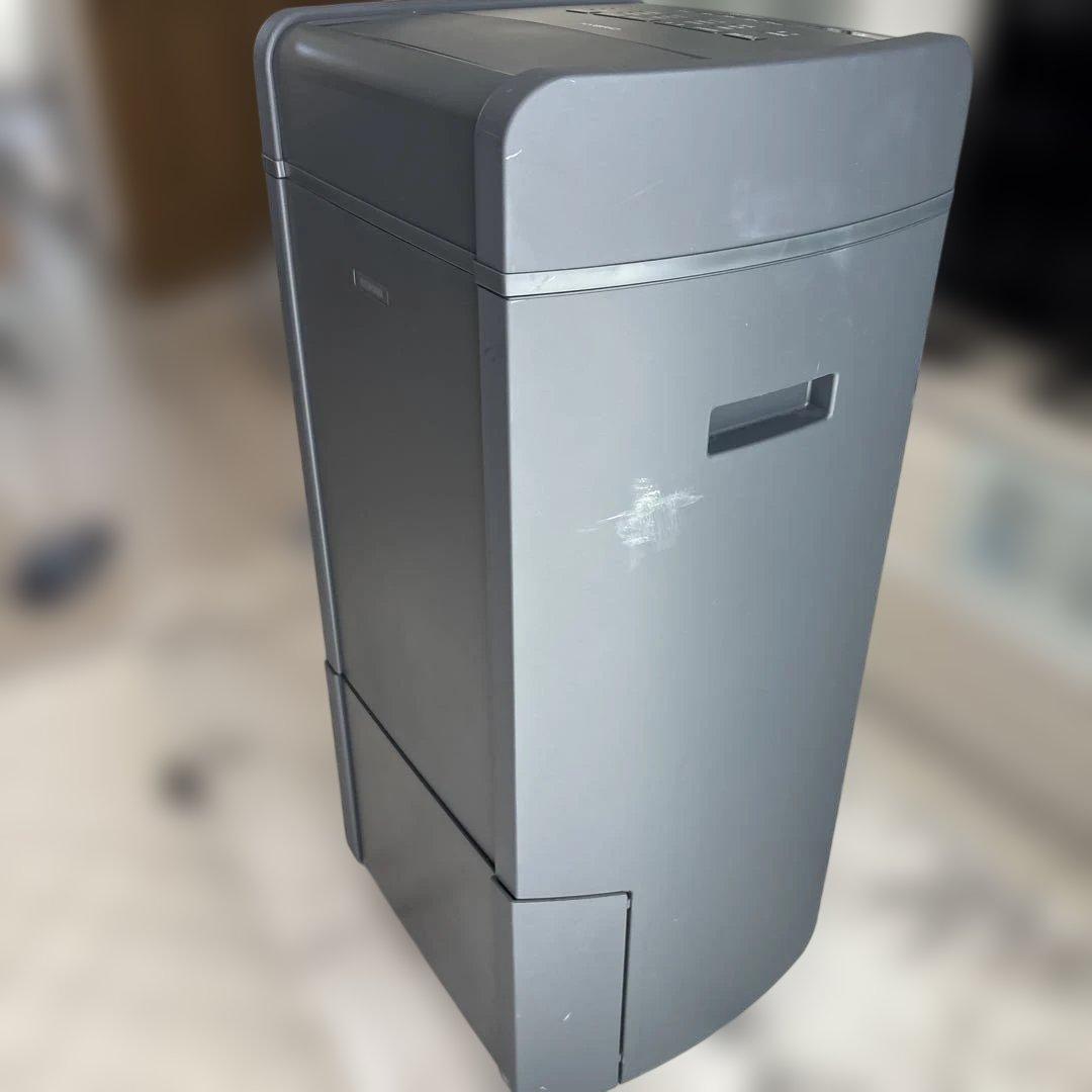 2023年製　アイリスオーヤマ　ハイブリッド衣類乾燥除湿機　除湿機