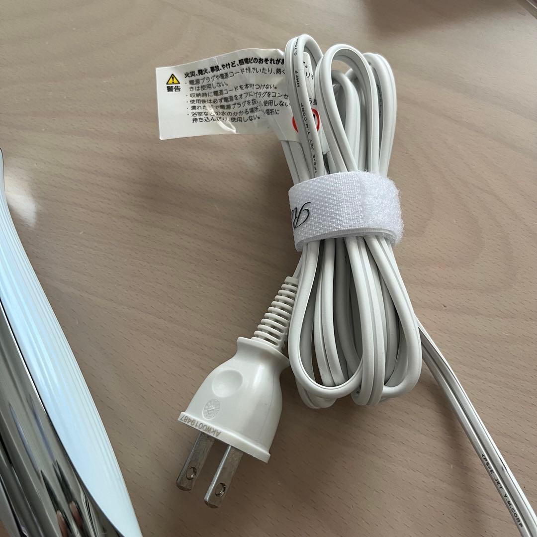 ReFe リファ カールアイロン プロ 26mm ホワイトRE-AU-02A