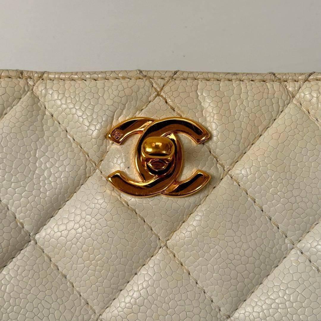 シャネル　マトラッセ キャビアスキン　ハンドバッグ　ダブルターンロック